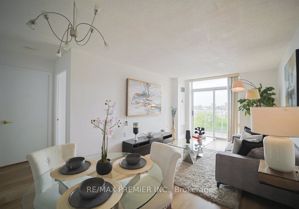 650-lawrence-avenue-toronto-ontario-c12307757