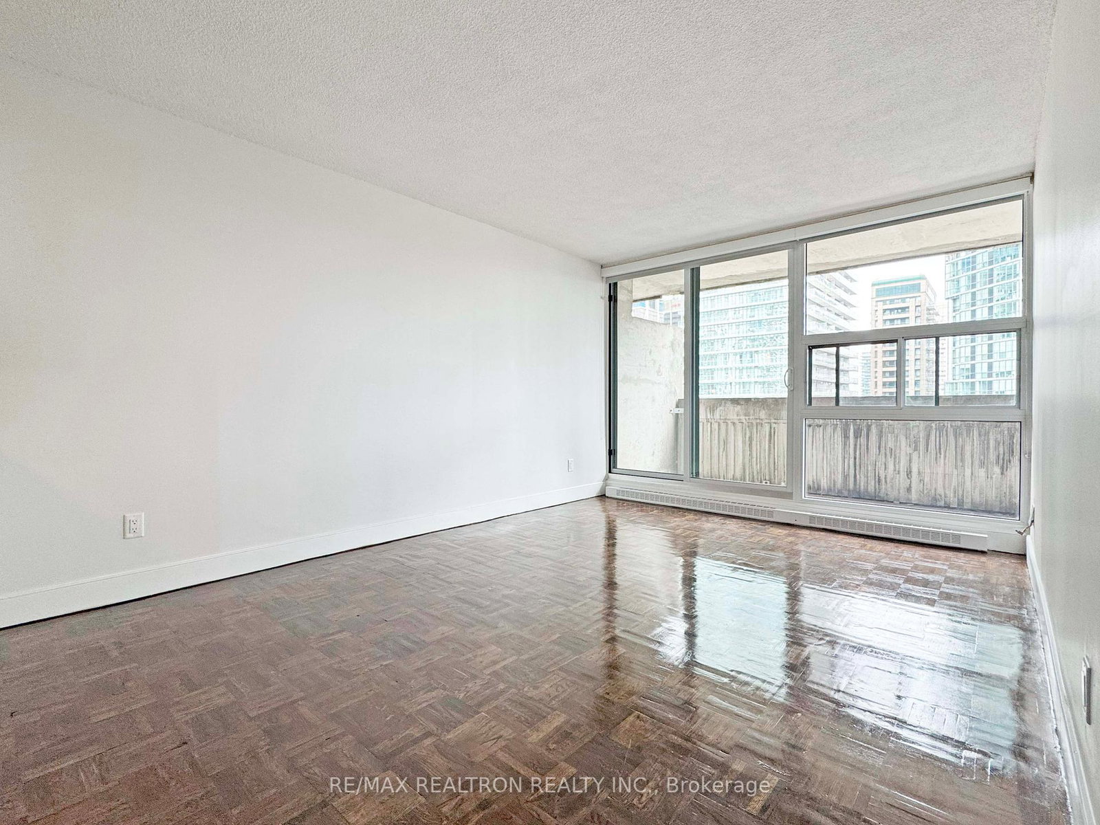 33-isabella-street-toronto-ontario-c12307769