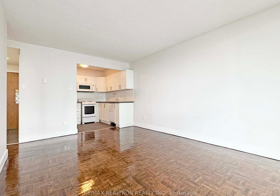 33-isabella-street-toronto-ontario-c12307769