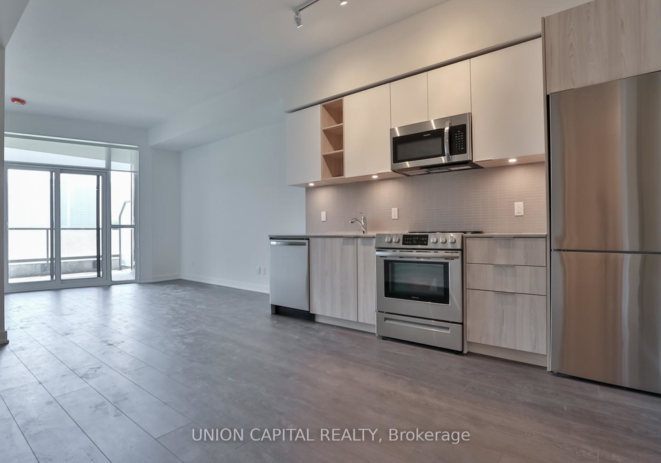 30-ordnance-street-toronto-ontario-c12308365