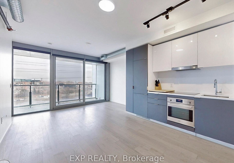170-bayview-avenue-toronto-ontario-c12308605