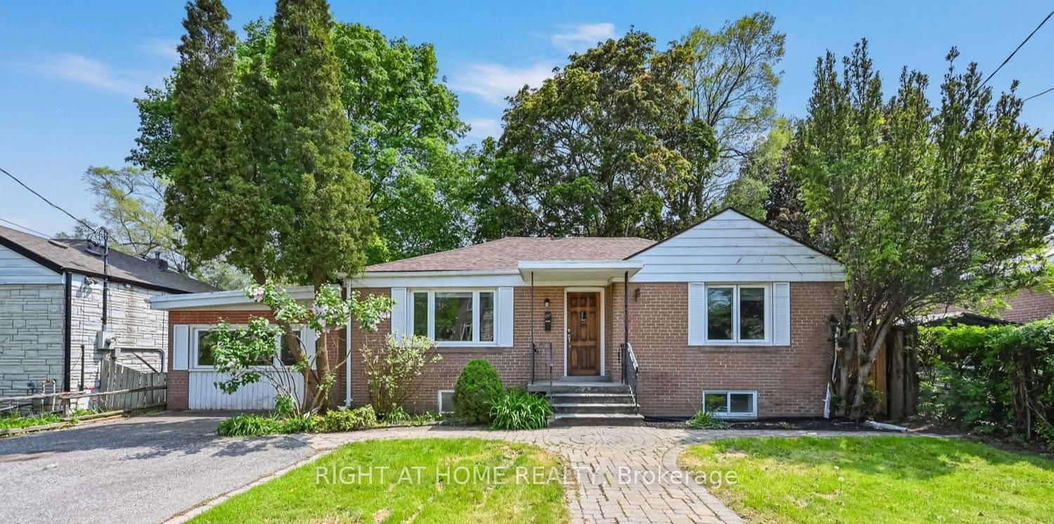 55-verwood-avenue-toronto-ontario-c12308872