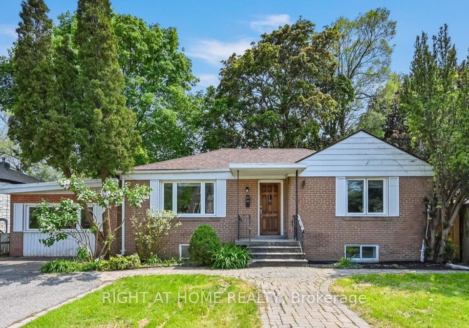 55-verwood-avenue-toronto-ontario-c12308872