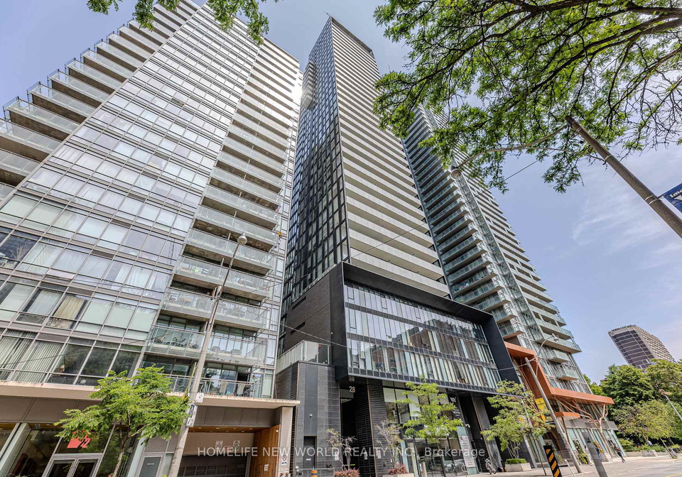 28-wellesley-street-e-e-toronto-ontario-c12309011