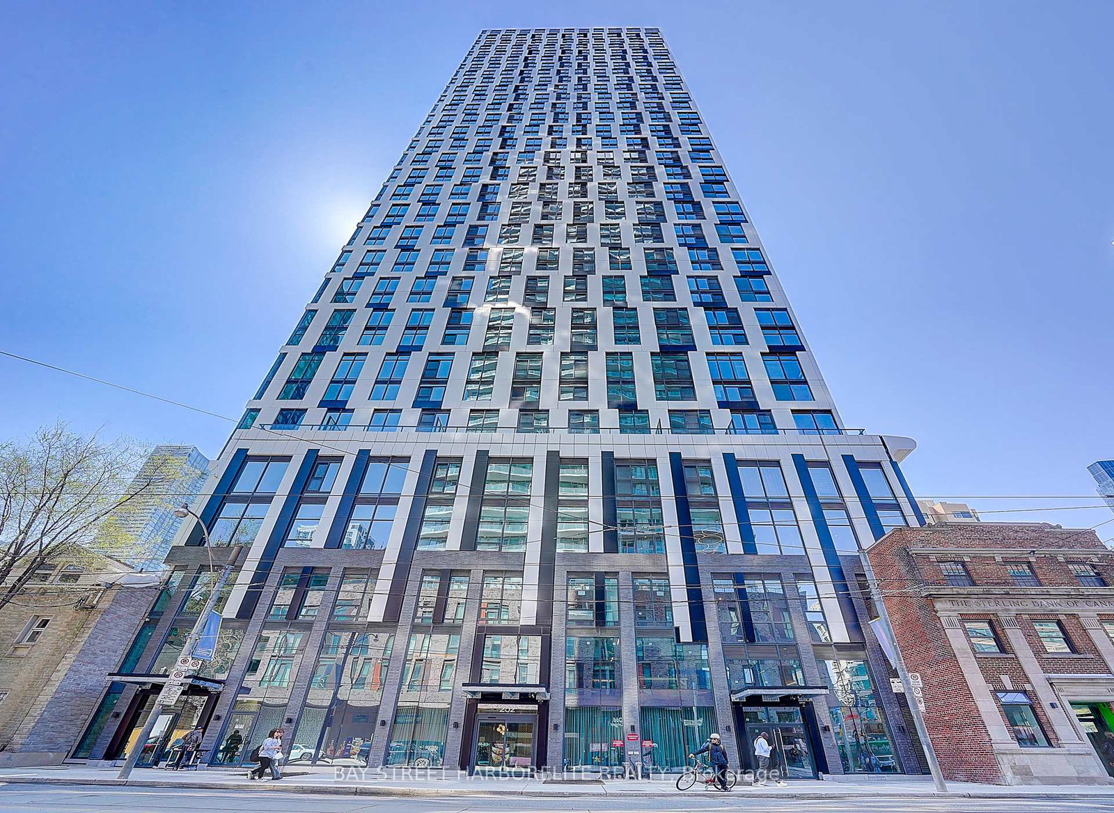 252-church-street-toronto-ontario-c12309013