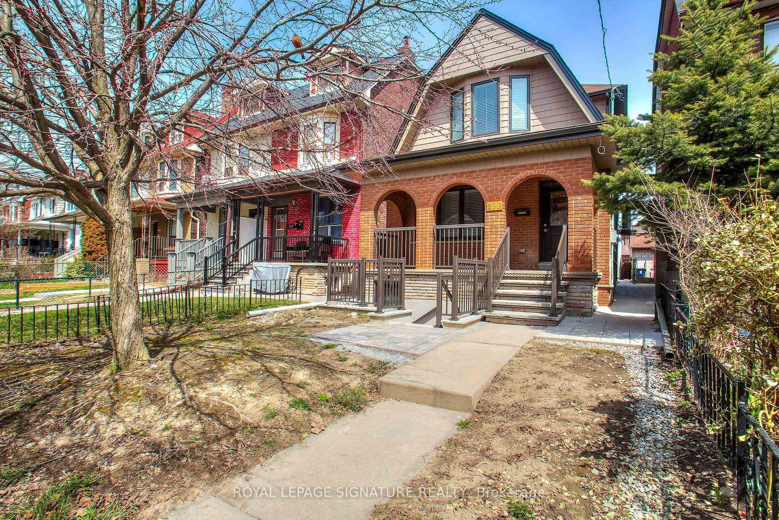 235-beatrice-street-toronto-ontario-c12309055