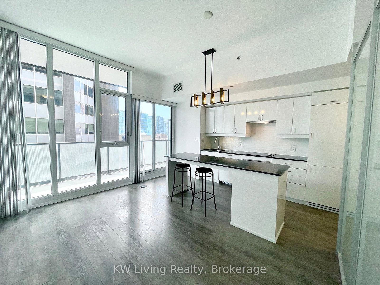 426-university-avenue-toronto-ontario-c12309150
