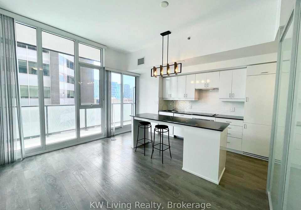 426-university-avenue-toronto-ontario-c12309150