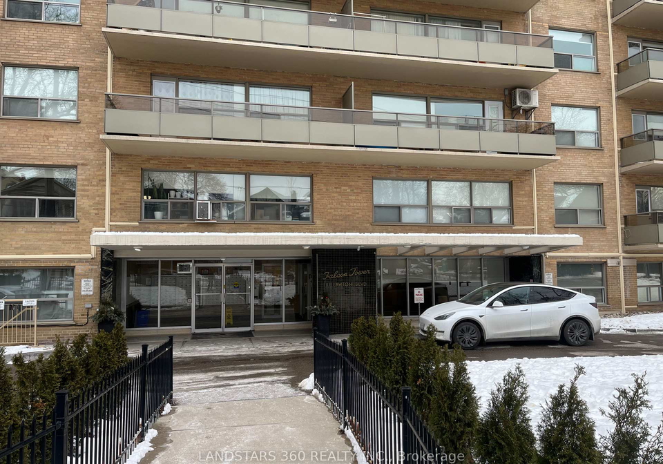 111-lawton-boulevard-toronto-ontario-c12309212
