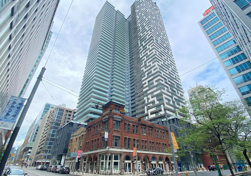 25-richmond-street-toronto-ontario-c12309323