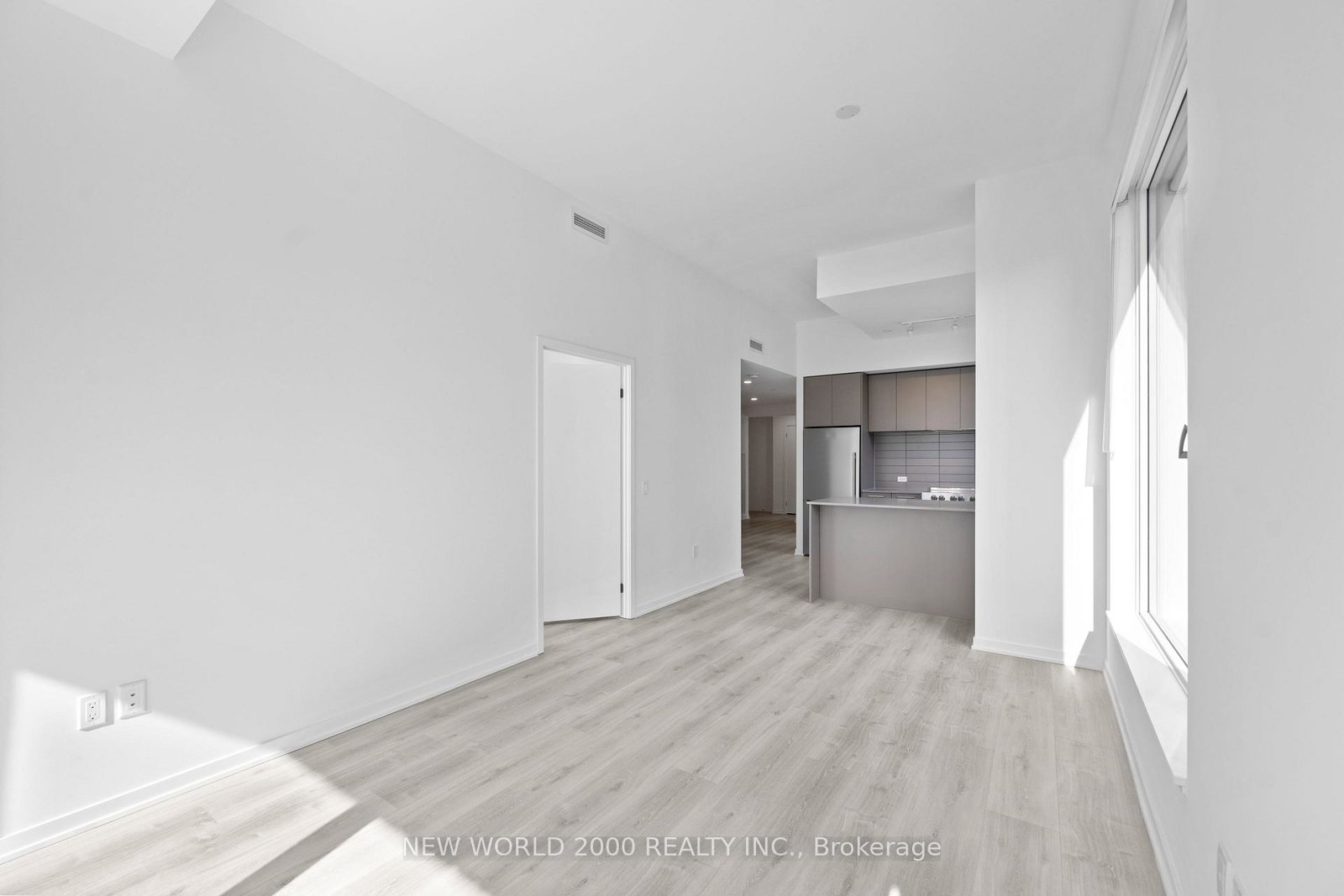 101-roehampton-avenue-toronto-ontario-c12309358