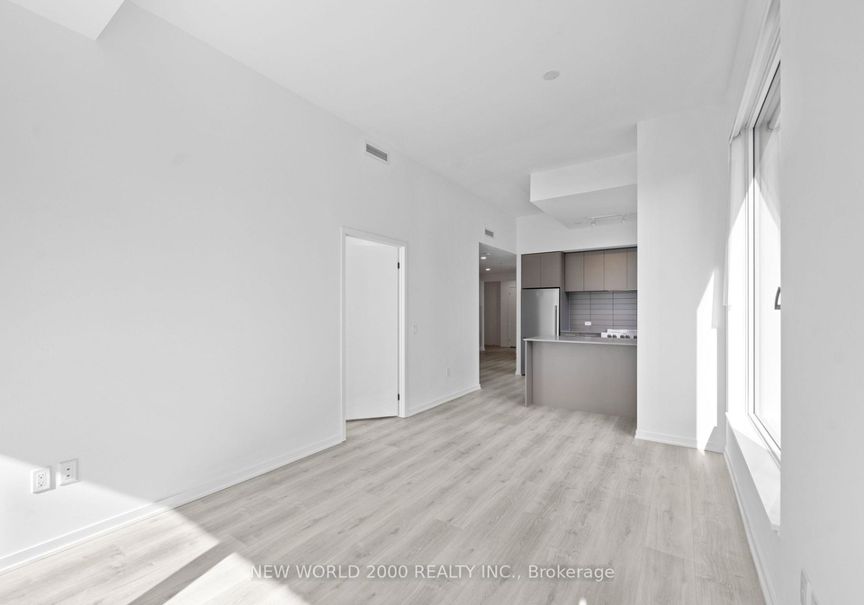101-roehampton-avenue-toronto-ontario-c12309358