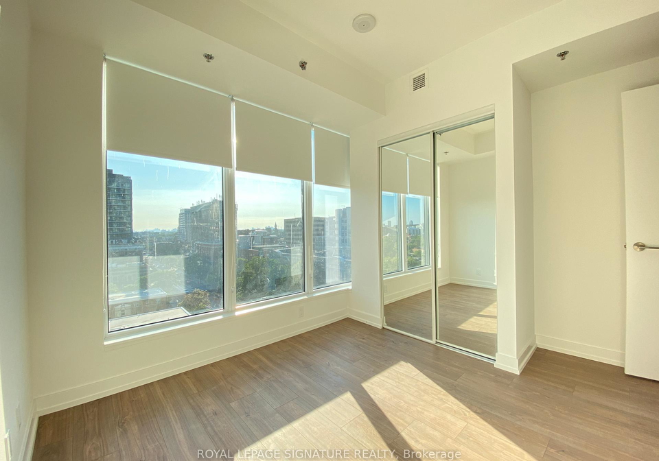203-college-street-toronto-ontario-c12309419