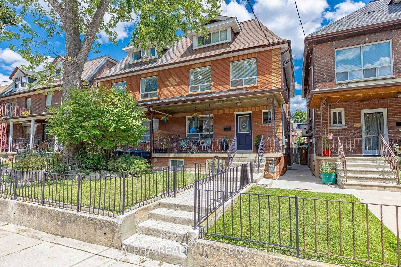 131-beatrice-street-w-w-toronto-ontario-c12309470