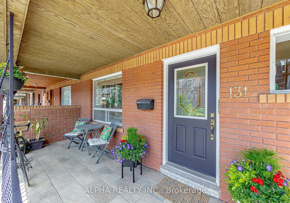 131-beatrice-street-w-w-toronto-ontario-c12309470