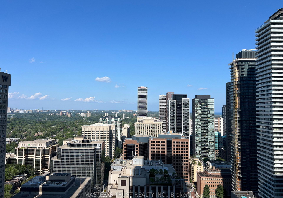 1-bloor-street-e-e-toronto-ontario-c12309585