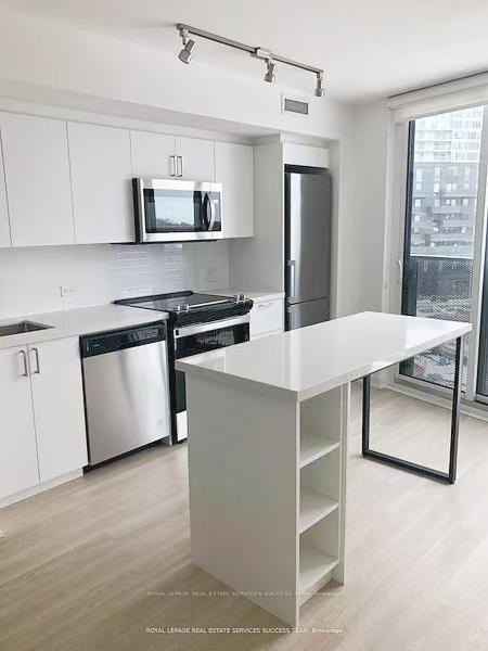 30-tretti-way-toronto-ontario-c12309616