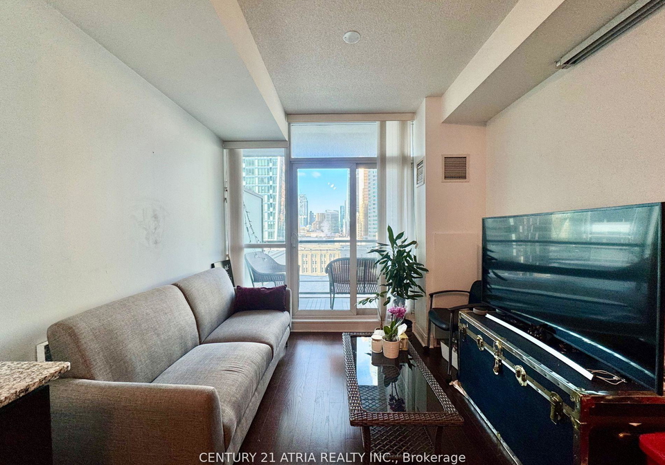 1-scott-street-toronto-ontario-c12309877