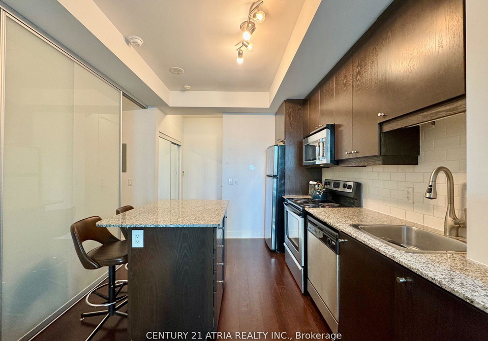 1-scott-street-toronto-ontario-c12309877