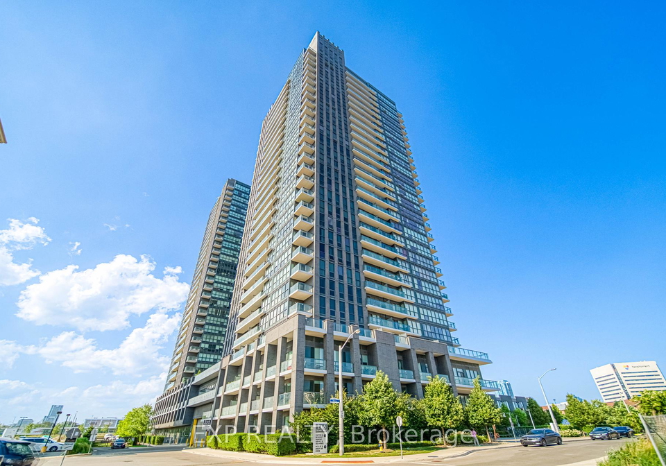 2-sonic-way-east-york-ontario-c12309948