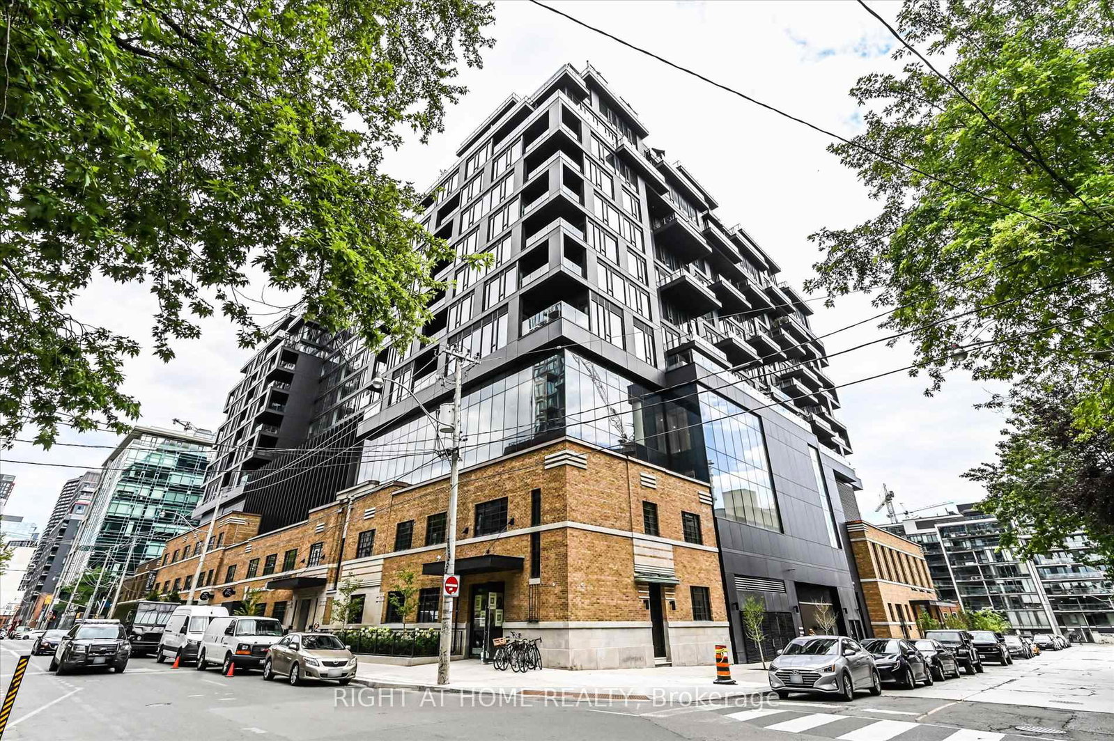 505-richmond-street-w-w-toronto-ontario-c12310032