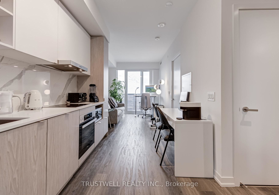 55-cooper-street-toronto-ontario-c12310080