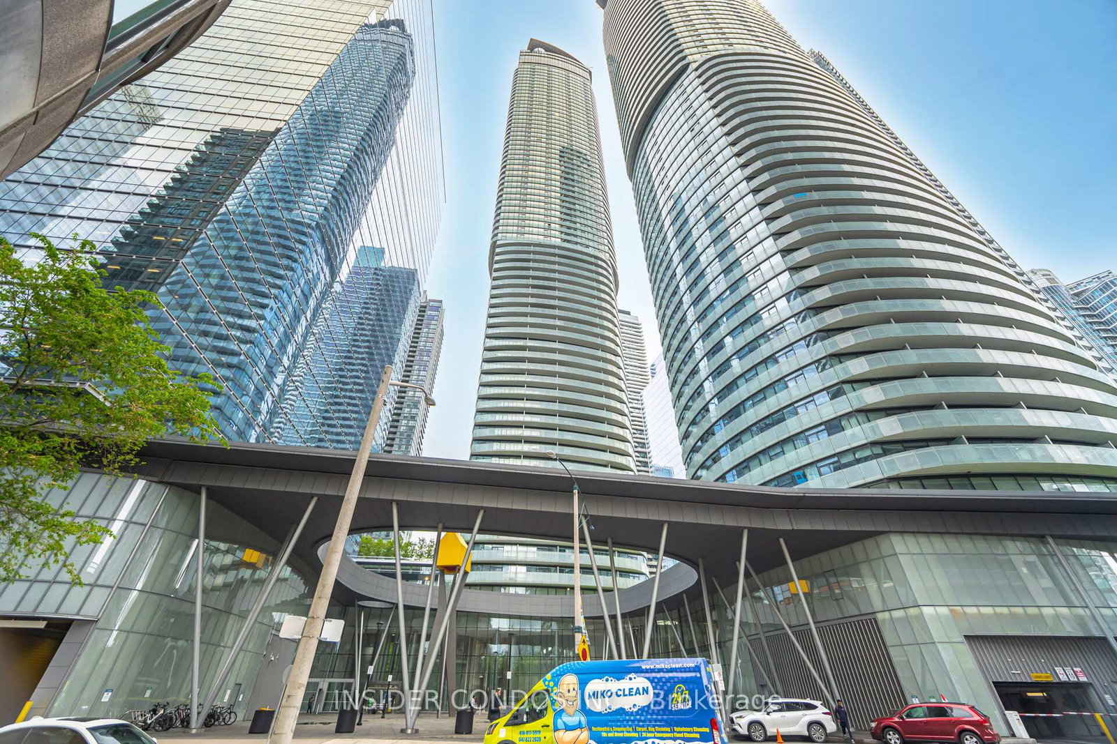12-york-street-toronto-ontario-c12310138