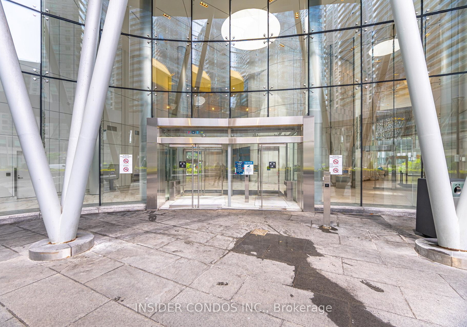 12-york-street-toronto-ontario-c12310138