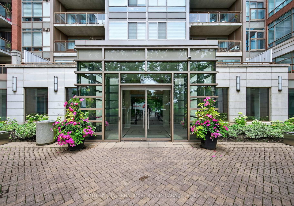 500-queens-quay-na-w-w-toronto-ontario-c12310154