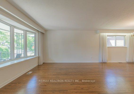 32-gemini-road-north-york-ontario-c12310234