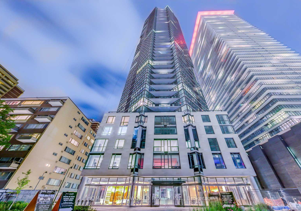 45-charles-street-e-e-toronto-ontario-c12310328