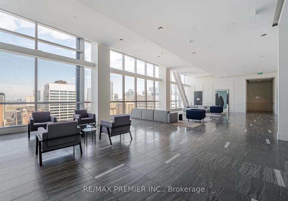 488-university-avenue-toronto-ontario-c12310433