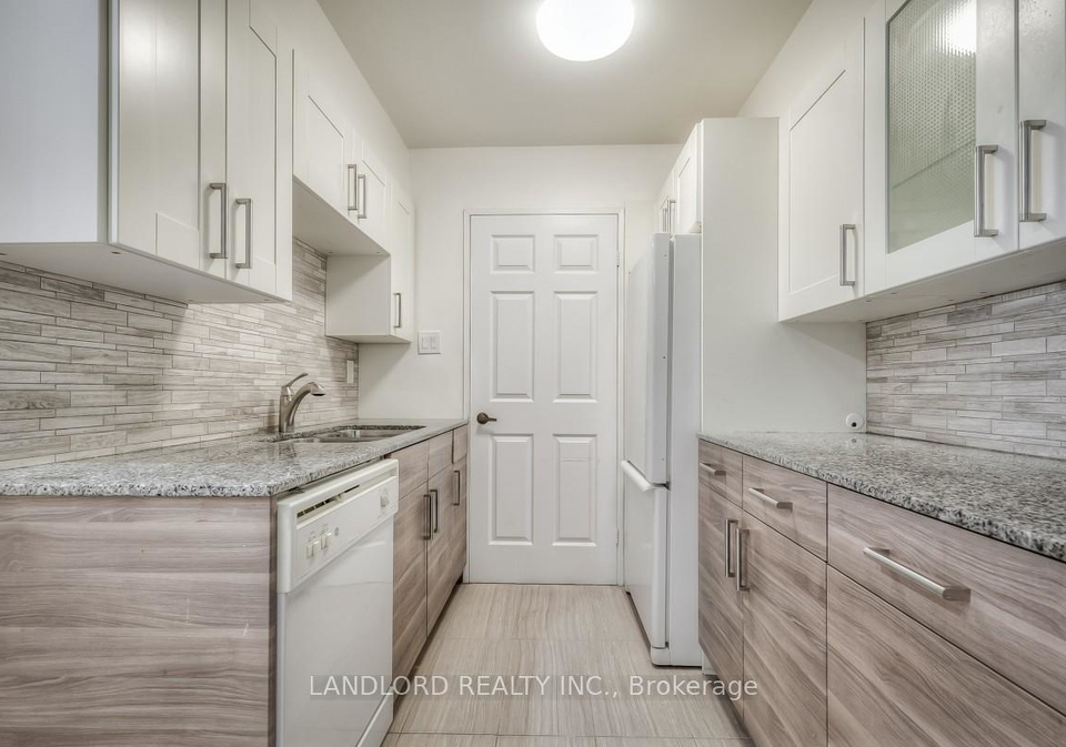45-carlton-street-toronto-ontario-c12310434
