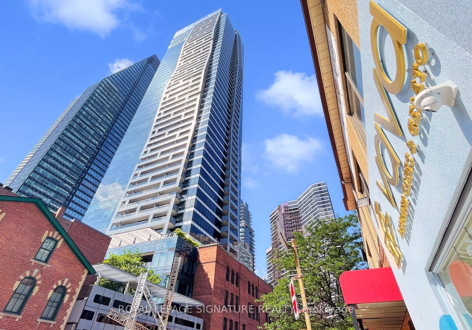 5-st-joseph-street-toronto-ontario-c12310534