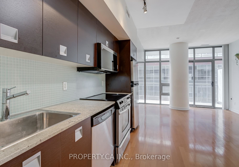 33-charles-street-e-e-toronto-ontario-c12310733