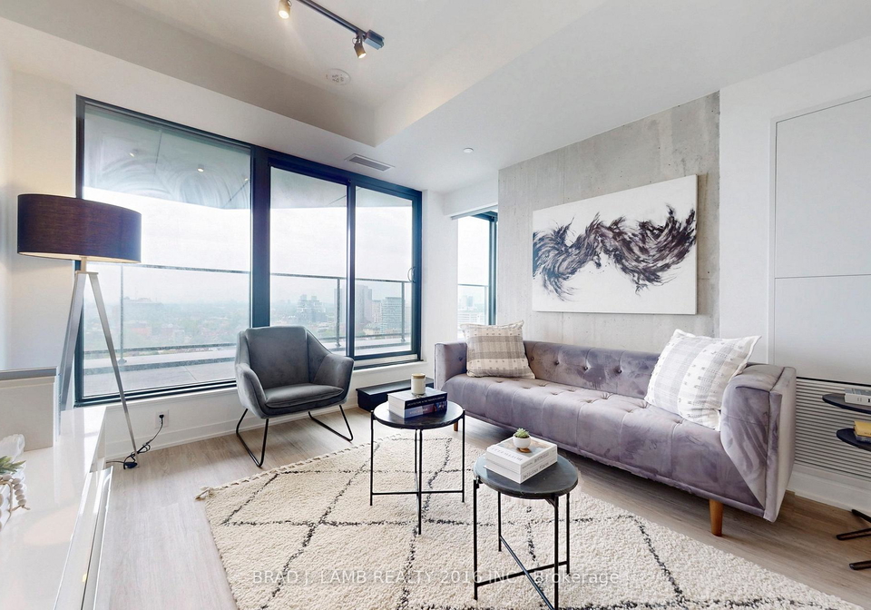 195-mccaul-street-toronto-ontario-c12310738