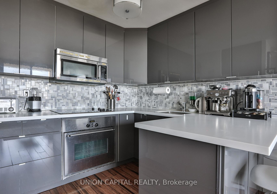 40-homewood-avenue-toronto-ontario-c12310978