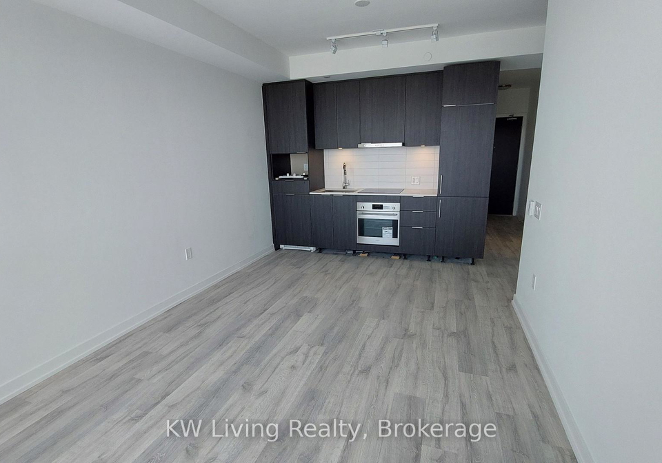 8-olympic-garden-drive-north-york-ontario-c12310984