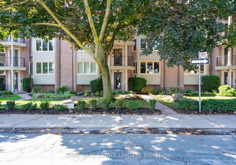 96-trinity-street-toronto-ontario-c12311331
