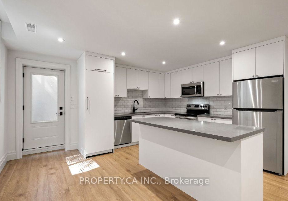 119-invermay-avenue-toronto-ontario-c12311538