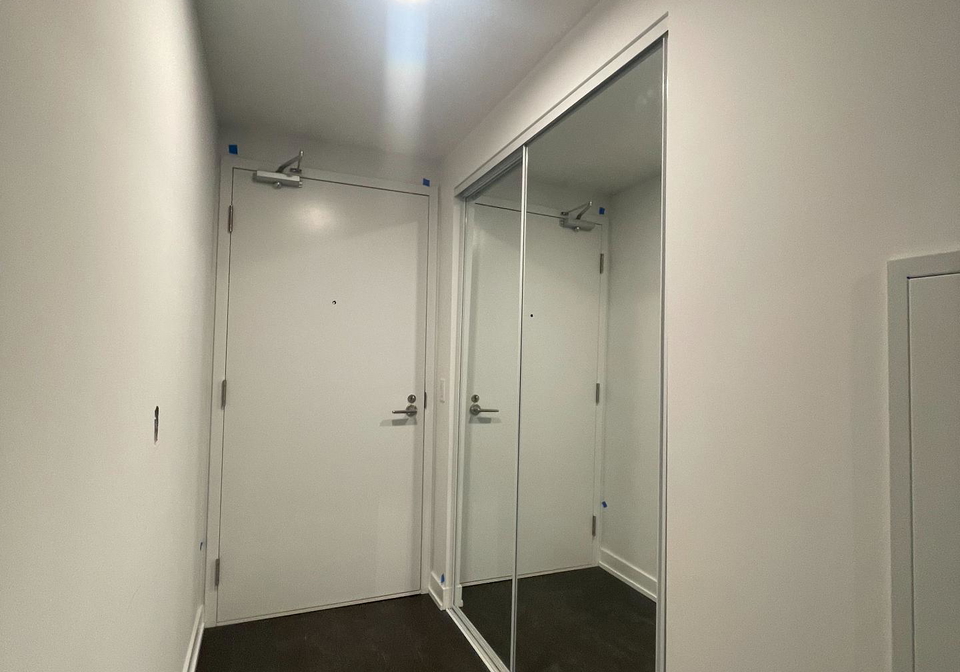 230-simcoe-street-toronto-ontario-c12311571