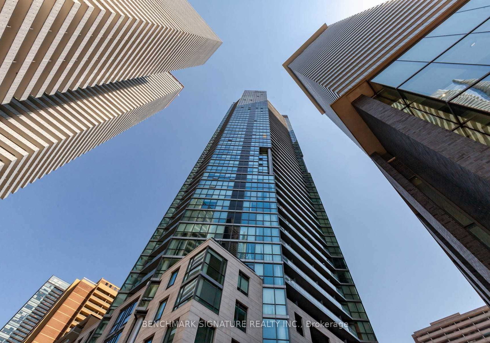 45-charles-street-e-e-toronto-ontario-c12311577