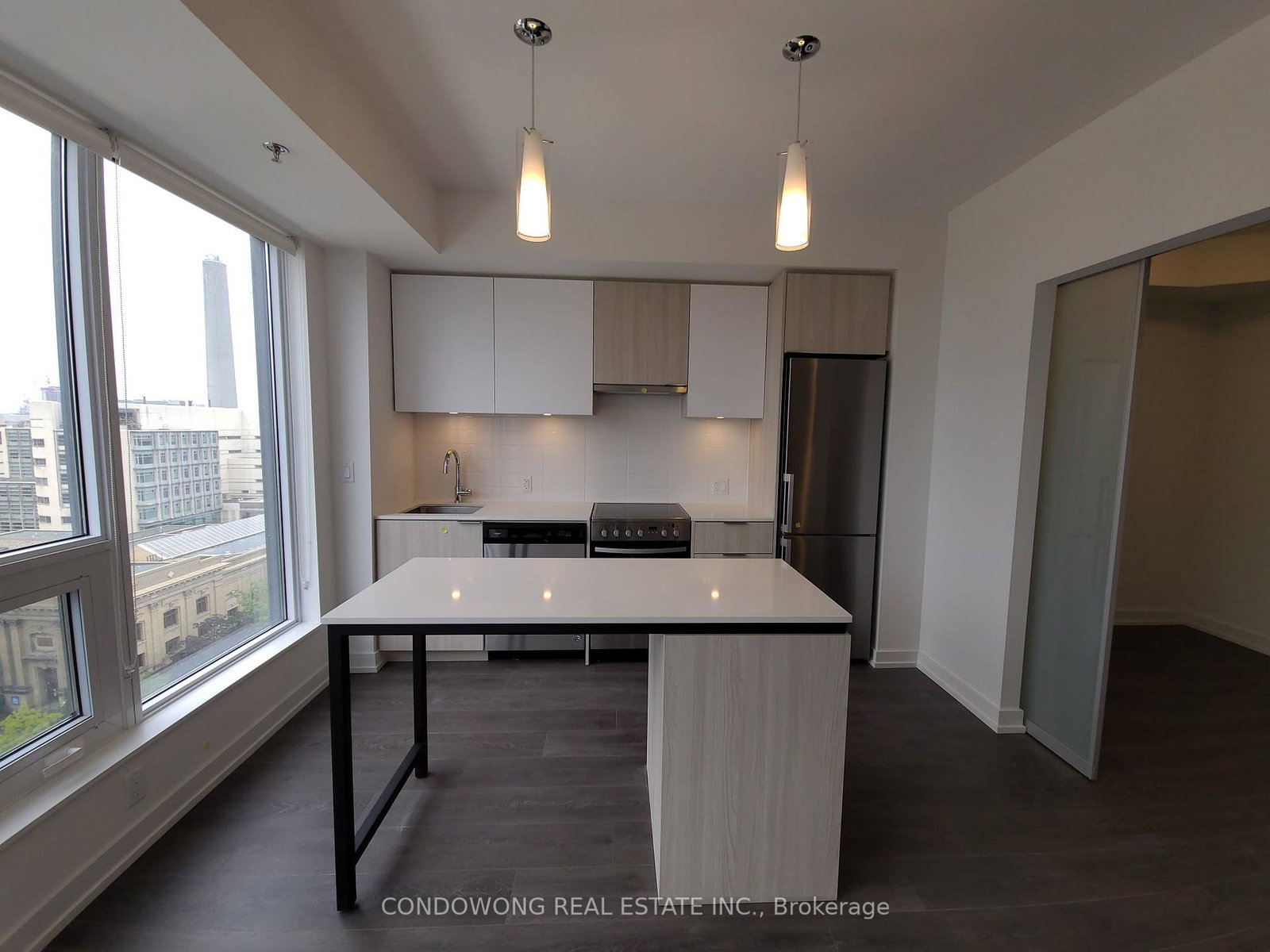 203-college-street-toronto-ontario-c12311729