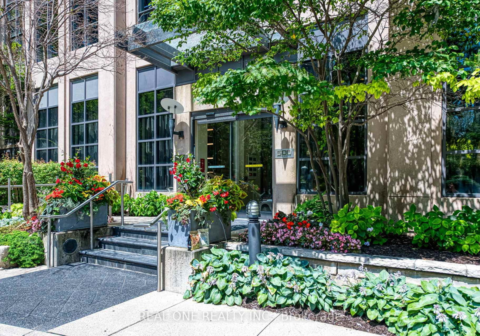 500-doris-avenue-north-york-ontario-c12312214