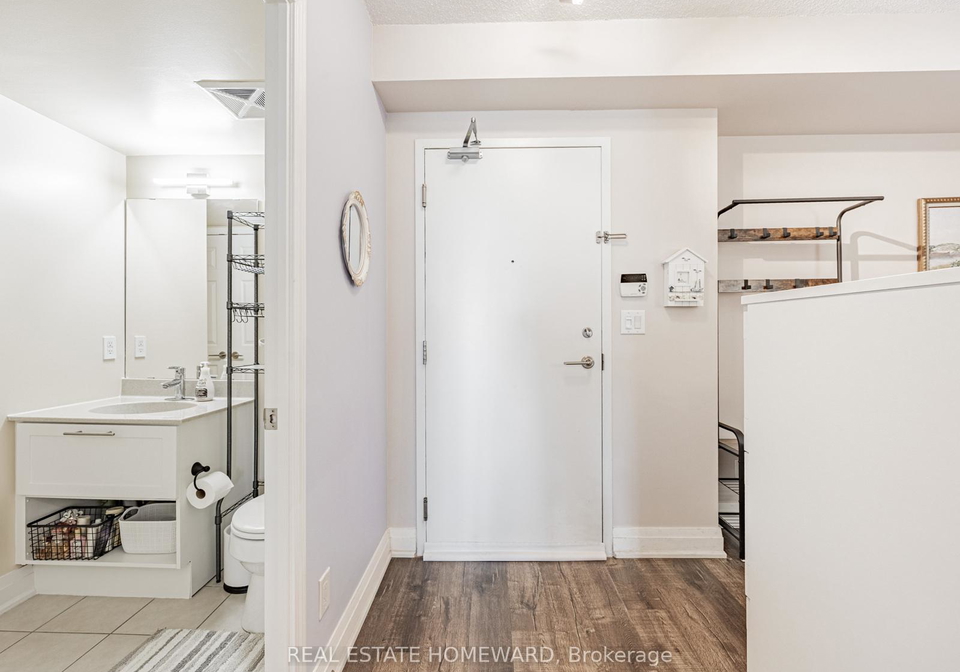 120-dallimore-circle-north-york-ontario-c12312241
