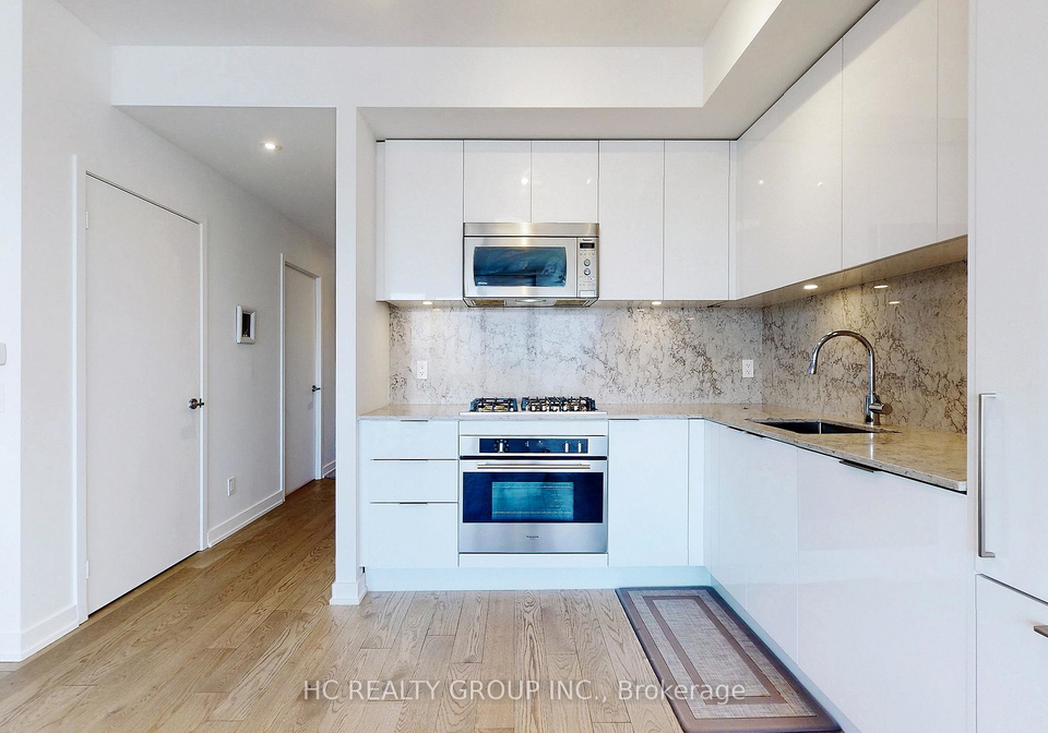 20-lombard-street-toronto-ontario-c12312277