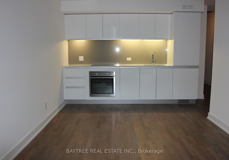 20-minowan-miikan-lane-toronto-ontario-c12312544