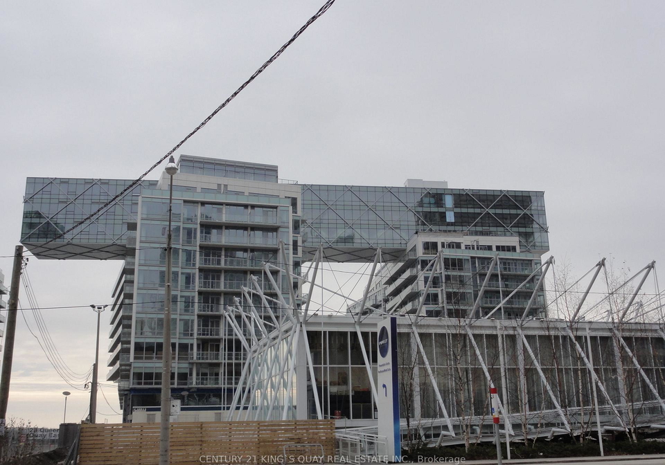 29-queens-quay-na-e-e-toronto-ontario-c12312636