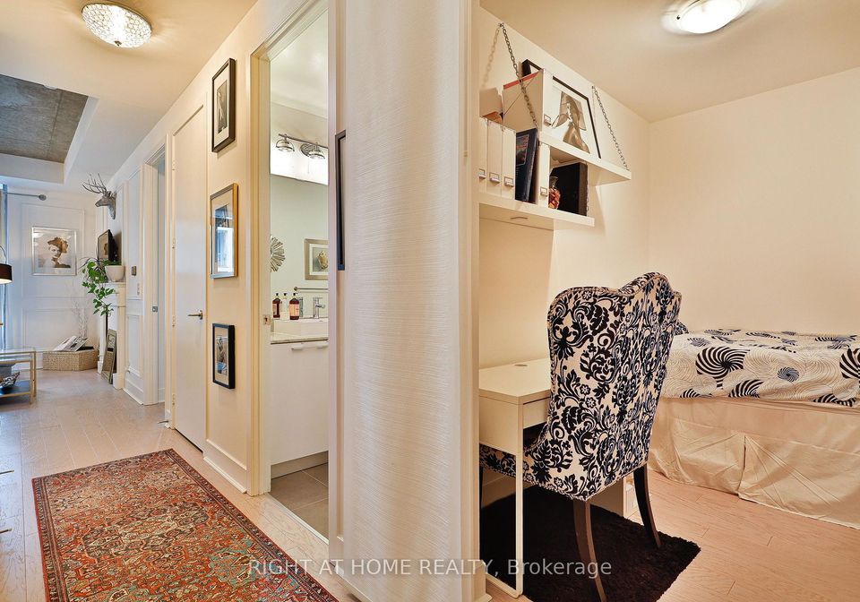 399-adelaide-street-toronto-ontario-c12312653