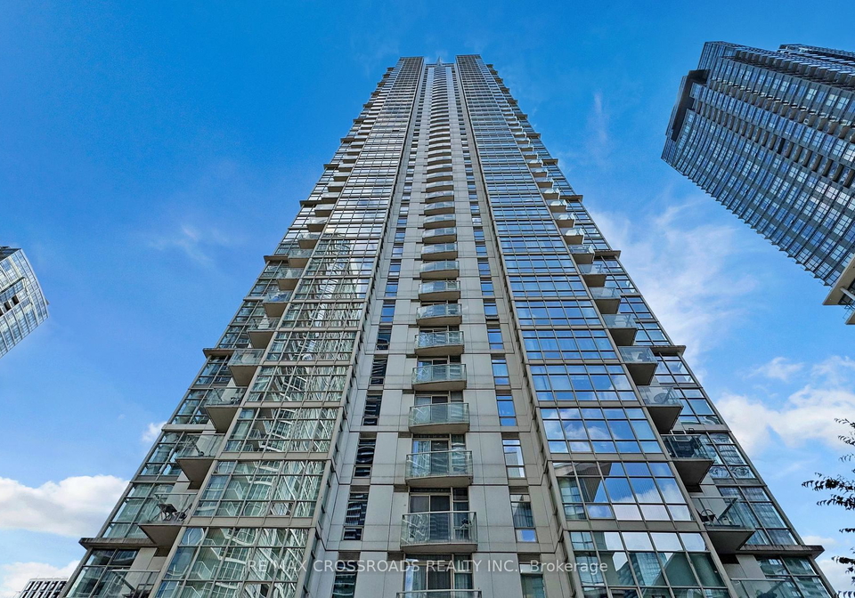 35-mariner-terrace-toronto-ontario-c12313011